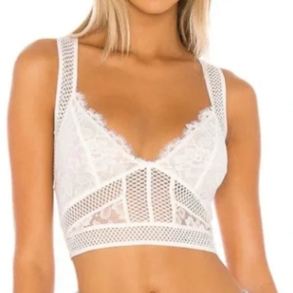 Free People Other - NWT FREE PEOPLE SITTING PRETTY BRAMI LIGHTWEIGHT GREAT FOR SUMMER IVORY COLOR